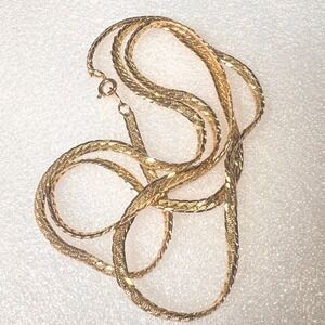 Vintage Trifari Herringbone Chain Necklace 28" 3.42mm Trifanium